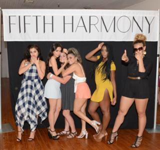 Ally Brooke feet photo thumbnail