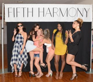 Ally Brooke feet photo thumbnail