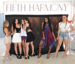 Ally Brooke feet photo thumbnail