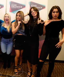 Ally Brooke feet photo thumbnail