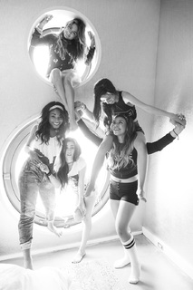 Ally Brooke feet photo thumbnail