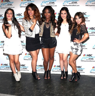 Ally Brooke feet photo thumbnail