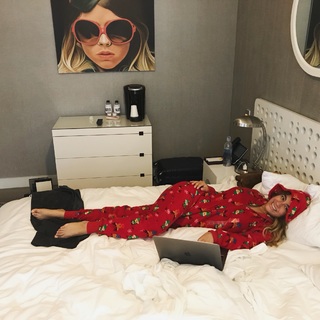 Ally Brooke feet photo thumbnail