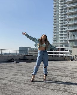 Ally Brooke feet photo thumbnail