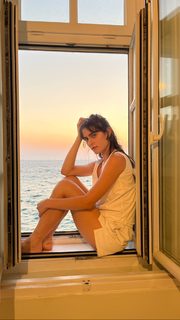 Ally Ioannides feet photo 14
