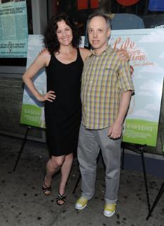 Ally Sheedy feet photo thumbnail