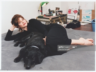 Ally Sheedy feet photo thumbnail