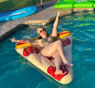Allysin Kay feet photo 8