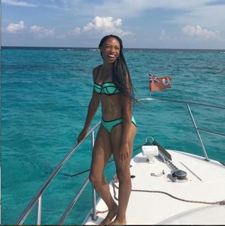 Allyson Felix feet photo 14