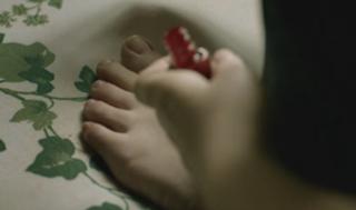Almila Bagriacik feet photo 1
