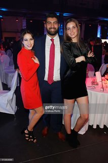 Almila Bagriacik feet photo 15