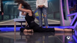 Almudena Cid feet photo 5