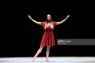 Almudena Cid feet photo 11