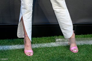 Almudena Cid feet photo 2