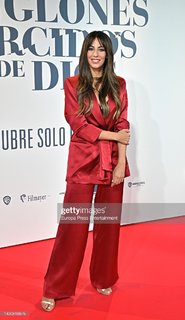 Almudena Cid feet photo 1