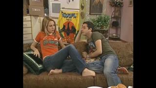 Alona Tal feet photo thumbnail
