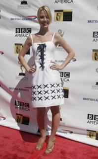 Alona Tal feet photo thumbnail