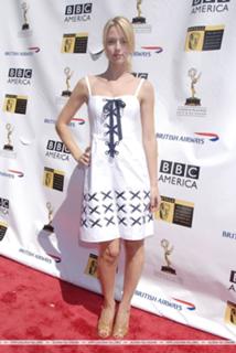 Alona Tal feet photo thumbnail