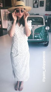 Alona Tal feet photo thumbnail