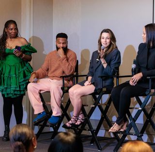 Alona Tal feet photo 2