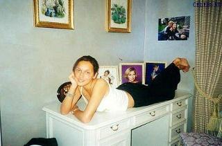 Alsou feet photo 9