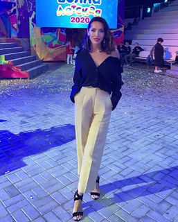 Alsou feet photo 4