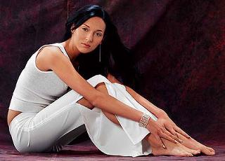 Alsou feet photo 11