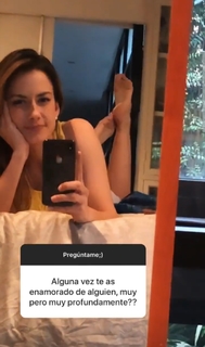 Altair Jarabo feet photo thumbnail