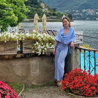 Altair Jarabo feet photo thumbnail