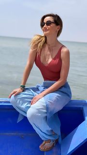 Altair Jarabo feet photo thumbnail