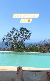 Altair Jarabo feet photo thumbnail