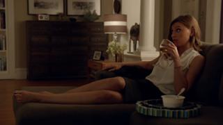 Aly Michalka feet photo thumbnail