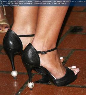 Aly Michalka feet photo thumbnail