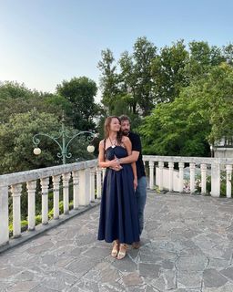 Aly Michalka feet photo thumbnail