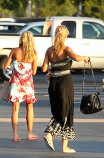 Aly Michalka feet photo thumbnail