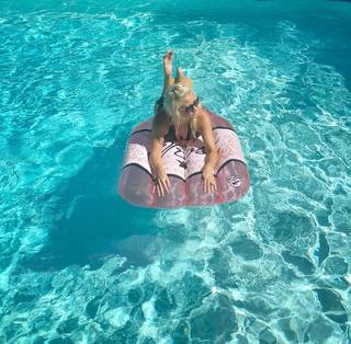 Aly Purrott-Armstrong feet photo 7