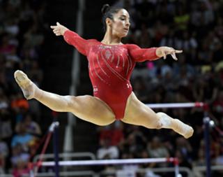 Aly Raisman feet photo thumbnail