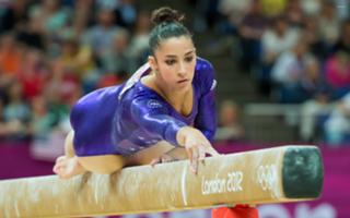 Aly Raisman feet photo thumbnail