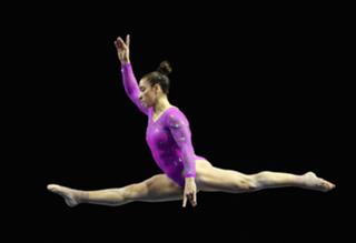 Aly Raisman feet photo thumbnail