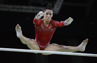 Aly Raisman feet photo thumbnail