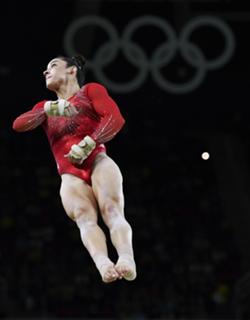 Aly Raisman feet photo thumbnail
