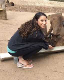 Aly Raisman feet photo thumbnail