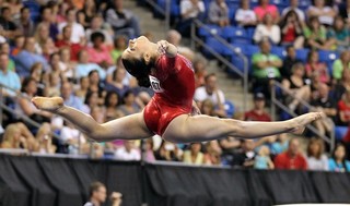 Aly Raisman feet photo thumbnail