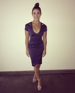 Aly Raisman feet photo thumbnail