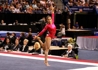 Aly Raisman feet photo thumbnail