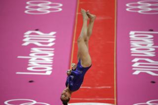 Aly Raisman feet photo thumbnail