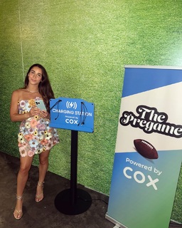 Aly Raisman feet photo thumbnail