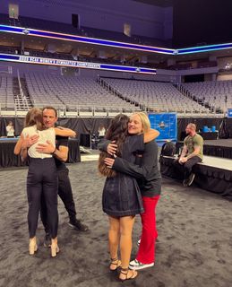 Aly Raisman feet photo thumbnail