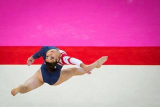 Aly Raisman feet photo thumbnail
