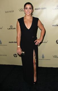 Aly Raisman feet photo thumbnail